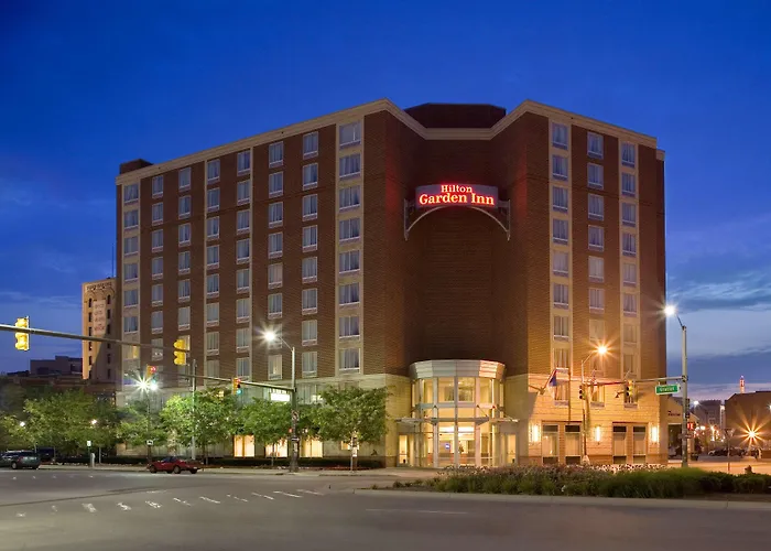 Discover the Best Hotels Near Tiger Stadium Detroit for Sports Fans and Visitors