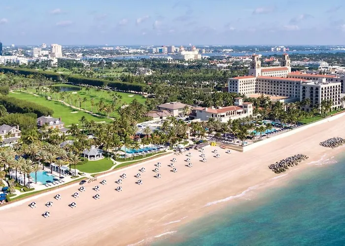 Top Oceanfront Hotels in Palm Beach: Ultimate Beachside Accommodations